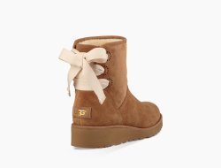 Women's UGG Drew Sunshine Perf CHESTNUT