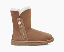 UGG Bailey Zip Short Classic Boots CHESTNUT