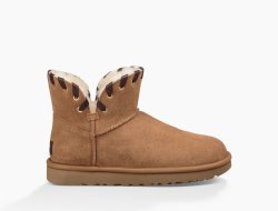Women's UGG Aidah Mini CHESTNUT