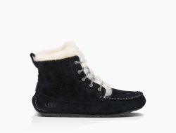 Women's UGG Chickaree BLACK