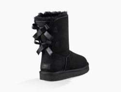 UGG Bailey Bow II Black
