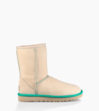 Women\'s UGG Classic Short II Neon CANVAS