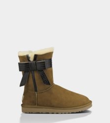 UGG® Josette Boots CHESTNUT