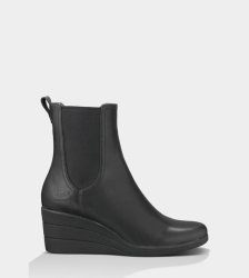 UGG® Dupre Boots Black