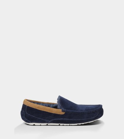 UGG Ascot Slippers NEW NAVY