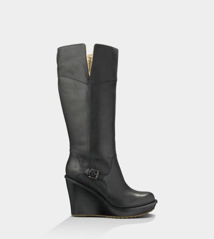UGG® Sidonie Boots Black