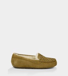 UGG® Ansley Studs CHESTNUT