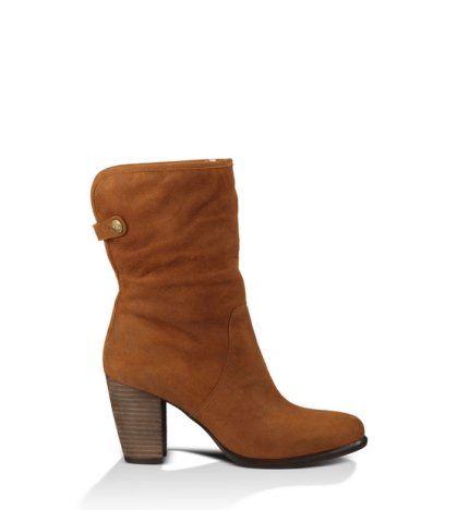 UGG® LAYNA BOOTS DARK CHESTNUT