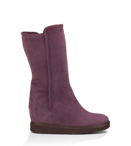 UGG GISELLA BOOTS AUBERGINE
