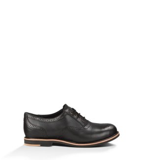 UGG® CAELYN BLACK
