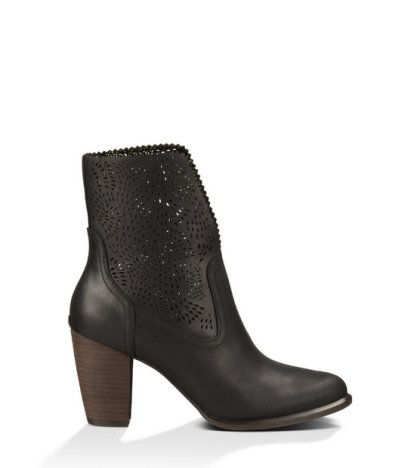 UGG® THAMES SEAWEED PERF BLACK