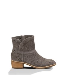 UGG® DARLING SEAWEED PERF CHARCOAL