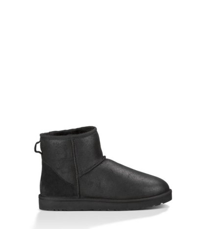 UGG® CLASSIC MINI BOOTS BOMBER JACKET BLACK