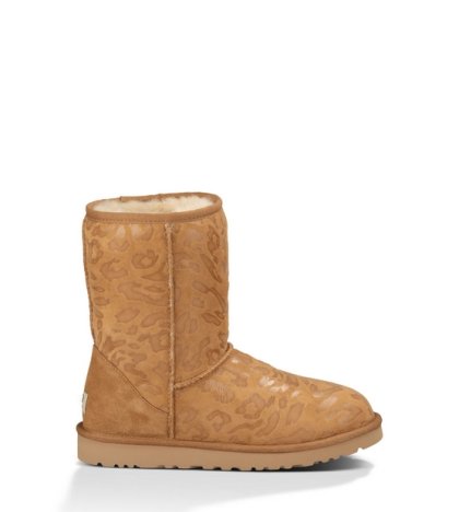 UGG Classic Short Leopard Boots