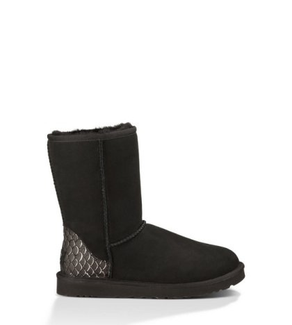 UGG CLASSIC SHORT PERLA BLACK