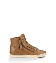 UGG® BLANEY SEAWEED PERF CHESTNUT