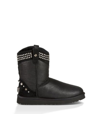 UGG® Bowen BLACK