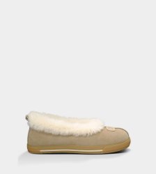 UGG® Rylan SAND