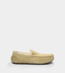 UGG® Ascot Slippers Suede SAND