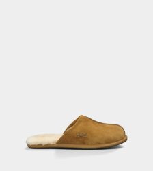 UGG® Scuff Slippers Suede Chestnut