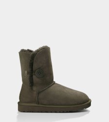 UGG® Bailey Button Boots CHOCOLATE