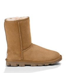 UGG ESSENTIAL SHORT CHESTNUT