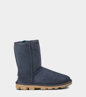 UGG ESSENTIAL SHORT NAVY
