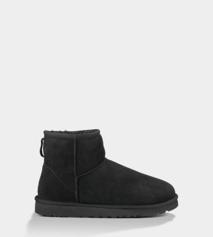 UGG® Classic Mini Boots BLACK