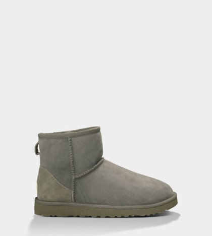 UGG® Classic Mini Boots GREY