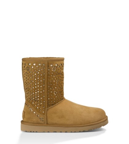 UGG® Classic Short Flora Perf Boots CHESTNUT