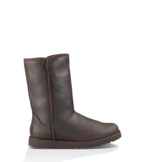 UGG MICHELLE LEATHER STOUT