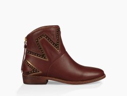 Women's UGG Lars MID BROWN
